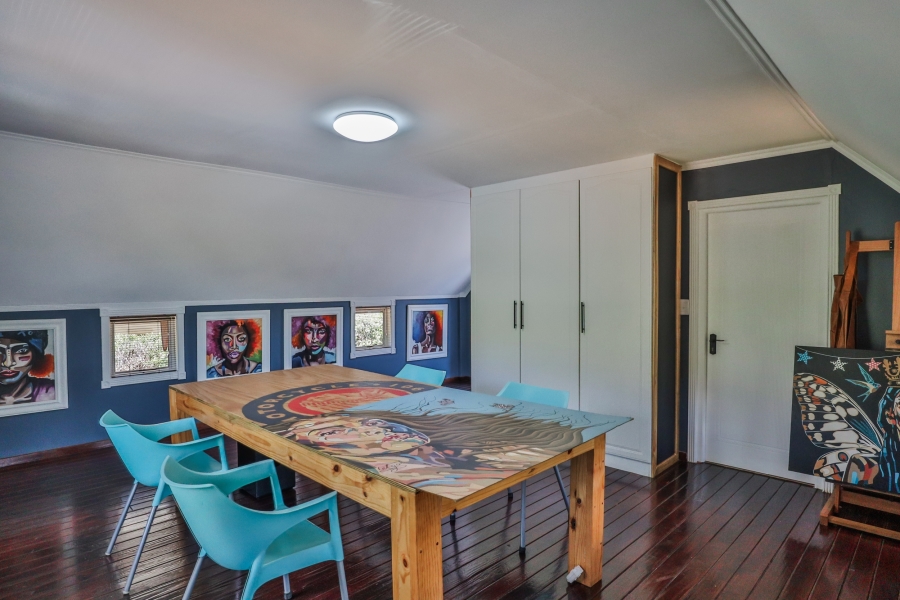 4 Bedroom Property for Sale in The Coves North West